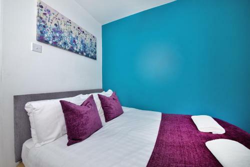 Stylish And Comfortable Home Away From Home
