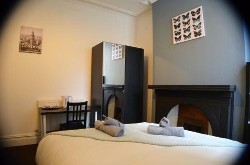 Hostal Old Swan Guest House