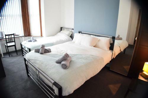 Hostal Old Swan Guest House