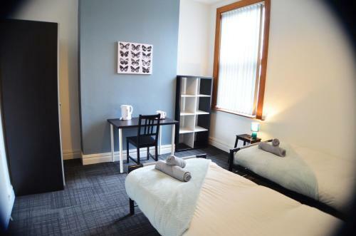 Hostal Old Swan Guest House