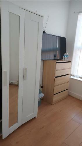 Spacious Double Room In Anfield