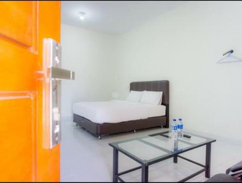 Hostal Kupula Guest House