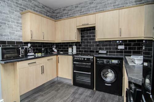 This Is Anfield Cozy Vacation Home
