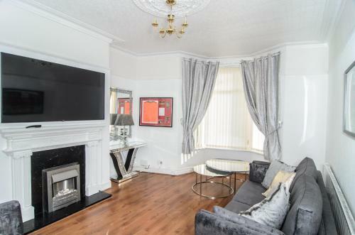 This Is Anfield Cozy Vacation Home