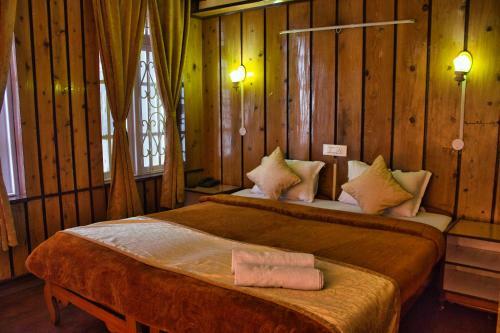 Hotel Shikher By Entrada