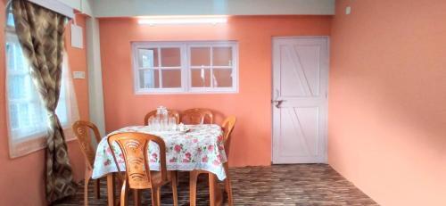 Apartamento Pema Lhamu Homestay