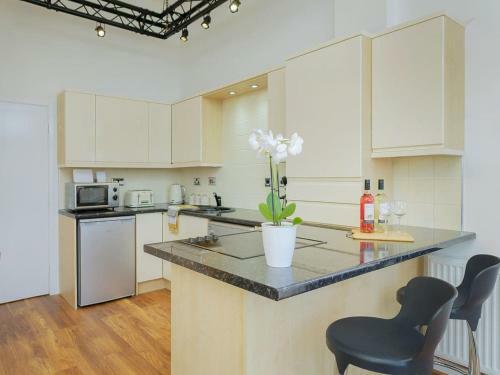 Mariners Wharf Apartment
