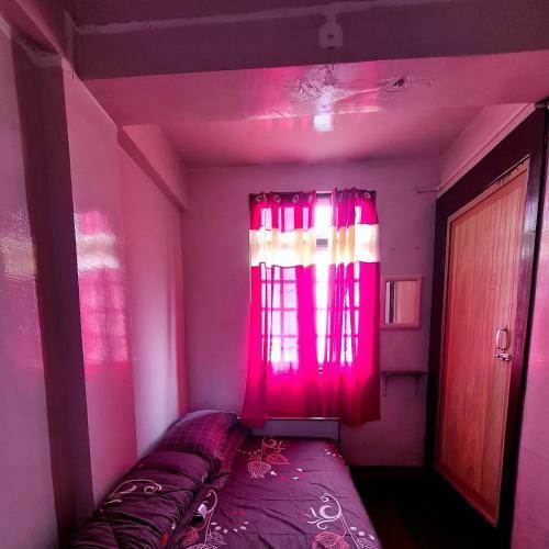Hostal Triveni Guest House