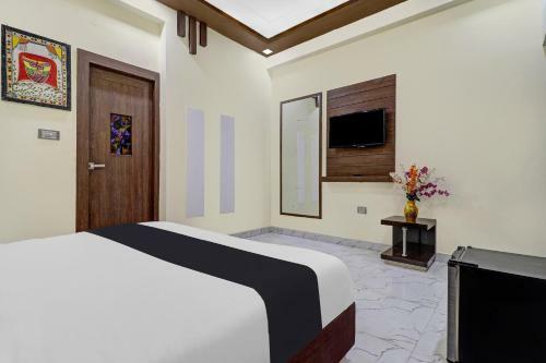 Townhouse Oak Hotel Arnavya