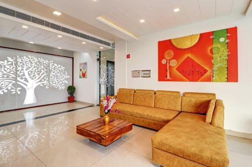 Townhouse Oak Hotel Arnavya