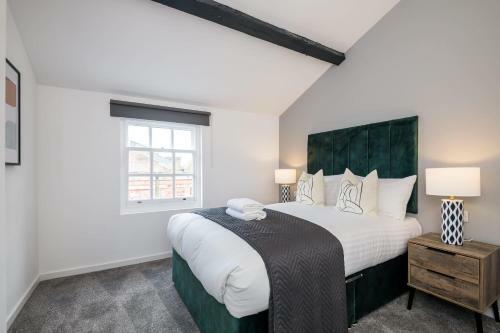 The Carriage House - Luxury Large Group Accommodation