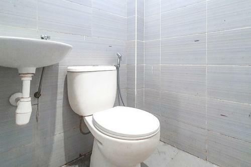 Hotel Reddoorz Near Stadion Wilis Madiun
