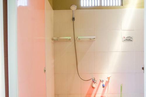 Hostal Rumah Kost Maple