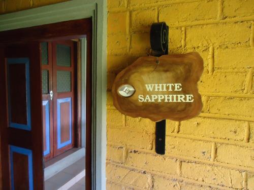 Lake Serenity Boutique Hotel