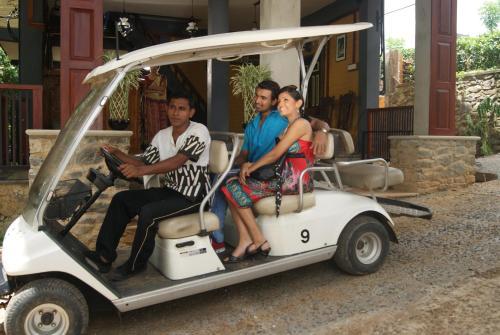 Lake Serenity Boutique Hotel