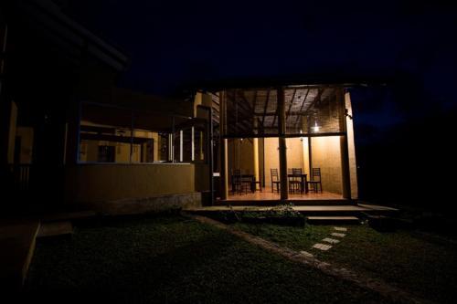 Lake Serenity Boutique Hotel