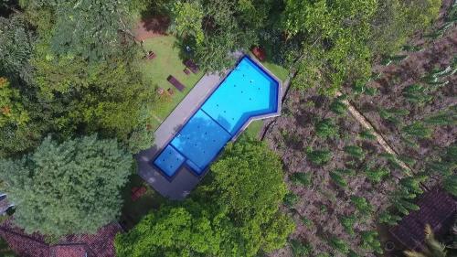 Lake Serenity Boutique Hotel