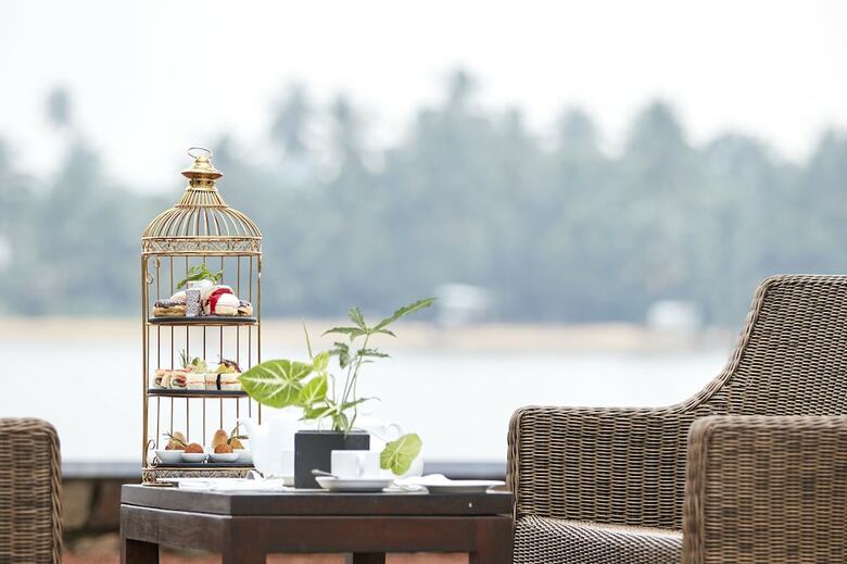 Hotel Avani Kalutara Resort