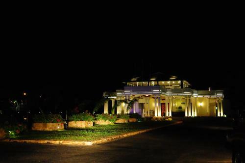 Onreech Hotel