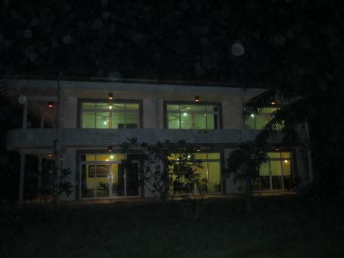 Bed & Breakfast Raja Beach Hotel