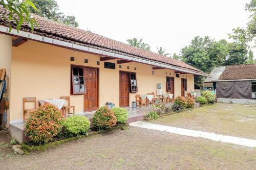 Albergue Penginapan Roro Mendut