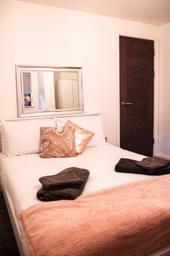 Stylish Central Liverpool One Bedroom Apartment
