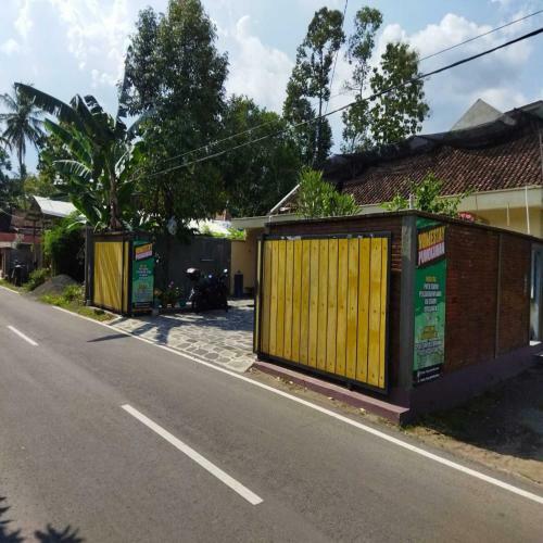 Hostal Homestay Punokawan Borobudur