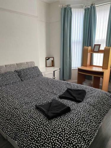 Apartamento Whitland Short Stays