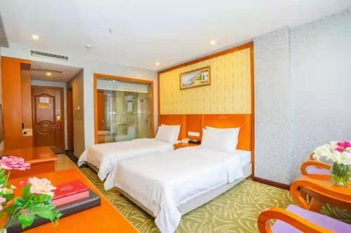 Yafeng Hotel Huizhou West Lake