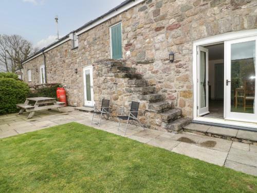 No 2 The Stables