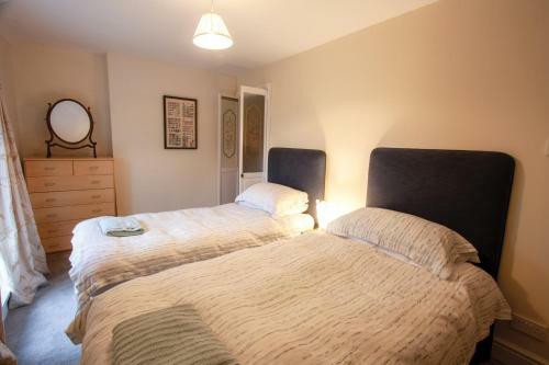 Bayview House - 4 Bedroom - Llanmadoc