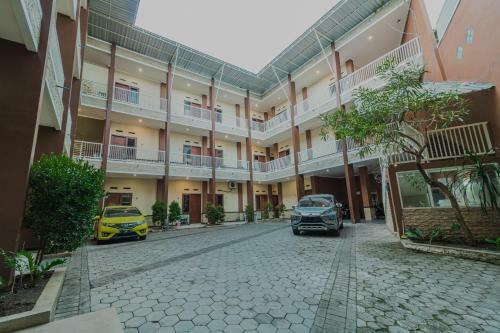 Hotel Cahayu Sumbersari Syariah By Innapps