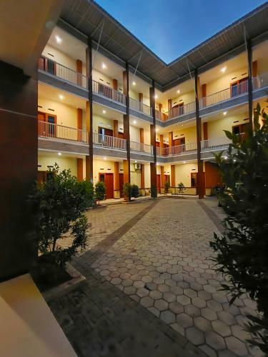 Hotel Cahayu Sumbersari Syariah By Innapps