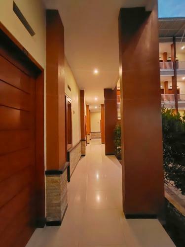 Hotel Cahayu Sumbersari Syariah By Innapps