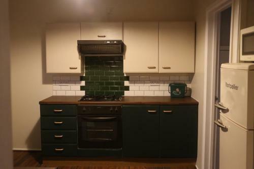 Lovely Home In Llantwit Major