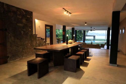 Villa S?rya Bolgoda Lake