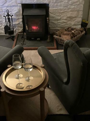Bimble Cottage. The Cosy Snowdonia Hideaway