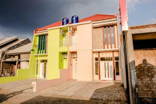 Hotel Oyo 1165 Cakalang Residence Syariah