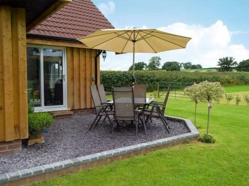 Bumble Lodge