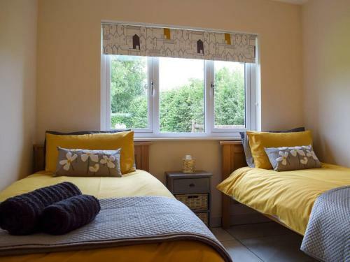 Bumble Lodge