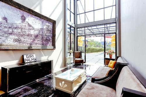 Giri Palma Hotel By Ecommerceloka