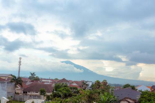 Giri Palma Hotel By Ecommerceloka