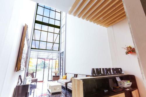 Giri Palma Hotel By Ecommerceloka