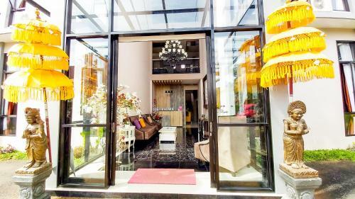 Giri Palma Hotel By Ecommerceloka