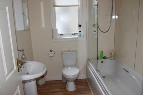 Apartamento Carrick Farm Lochside Appartment (gf)