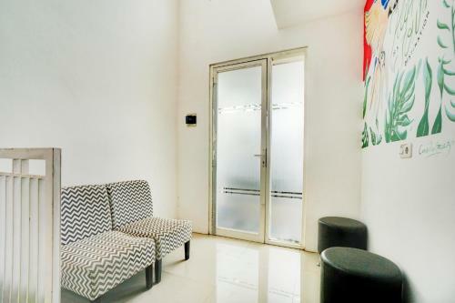 Hotel Spot On 90686 Griyapram Backpacker Syariah