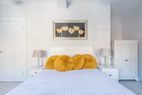 Diamond House Apartments
