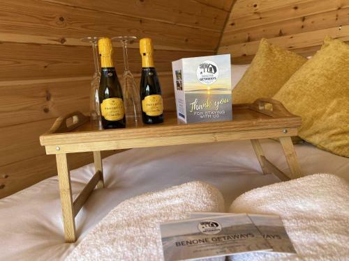 Benone Getaways- 'dunluce' Luxury Glamping Pod- With Hot Tub