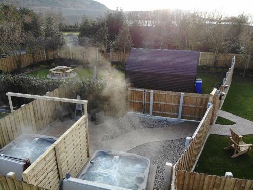 Benone Getaways- 'dunluce' Luxury Glamping Pod- With Hot Tub