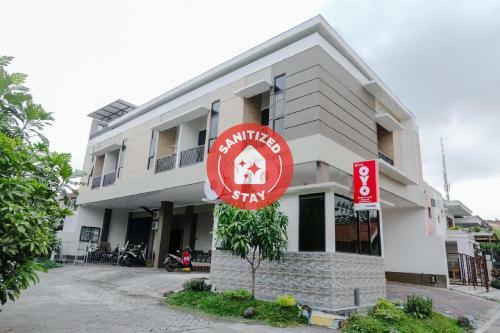 Hotel Oyo 1038 Embun Pagi Syariah Residence